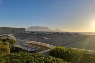 To Let 2 Bedroom Property for Rent in Dolphin Beach Western Cape